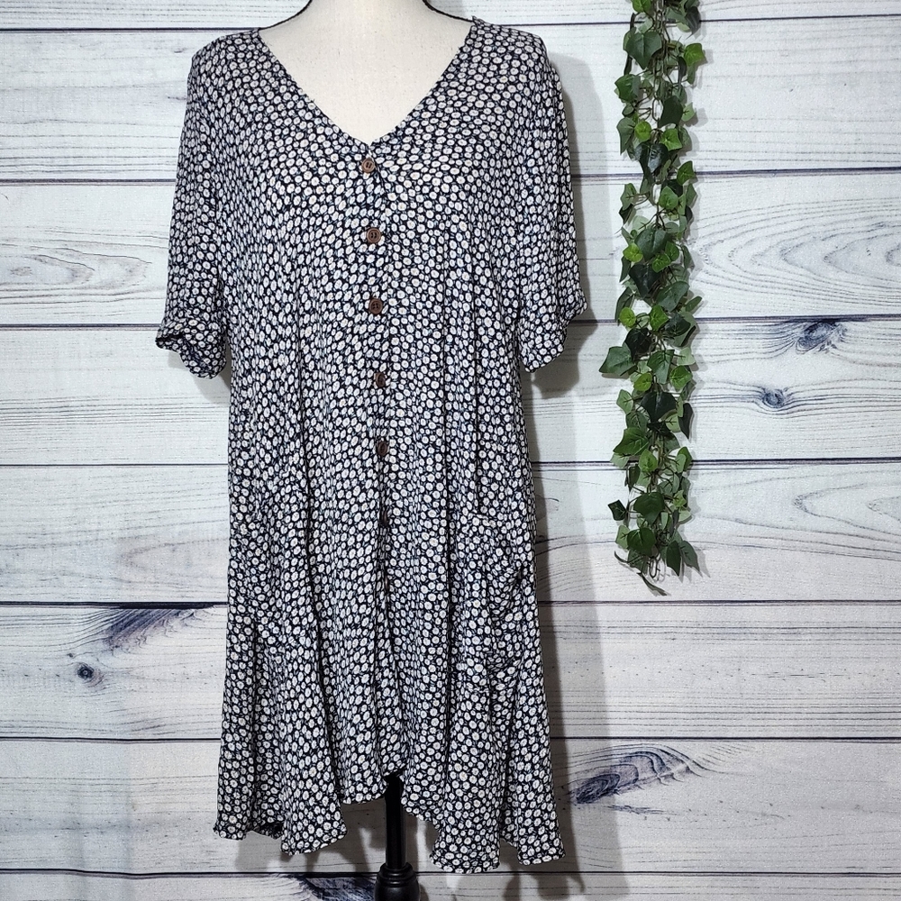Misguided Floral Daisy Button Front Short Sleeve Dress, Size 8